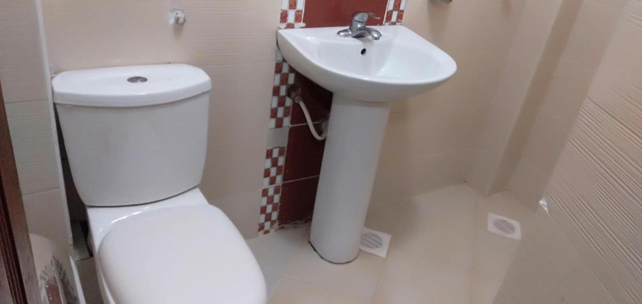 Royalty Cubes-Jkia Hotel Найроби Екстериор снимка